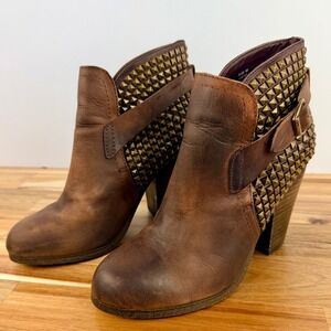 Steve Madden Alani Studded‎ Brown Leather Ankle Boots Women's Size 6M Block Heel